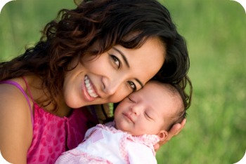 Get a FREE 3 Month Trial Subscription to Amazon Mom (20% Off Diapers + Free Shipping)!