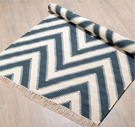 Save 82 On A 5 X 8 Nate Berkus Chevron Rug At Hsn The Hsn Has Some Huge Savings On The Very Por Chevron Patterned Rugs By Oprah S Designer Nate Berkus