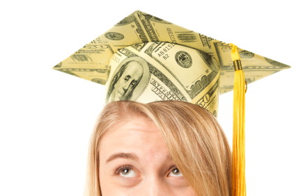 How to Save on Graduation Announcements