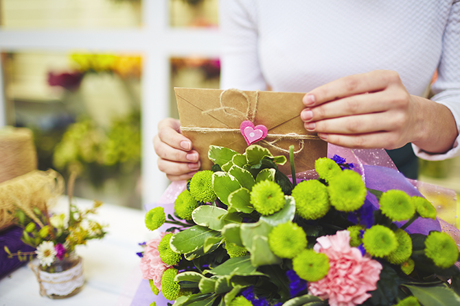 How to Order Stunning Flowers on a Dime: A Florist’s Tips