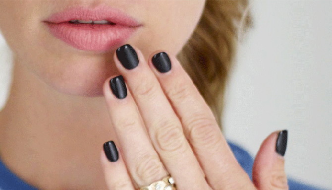 matte-nailpolish