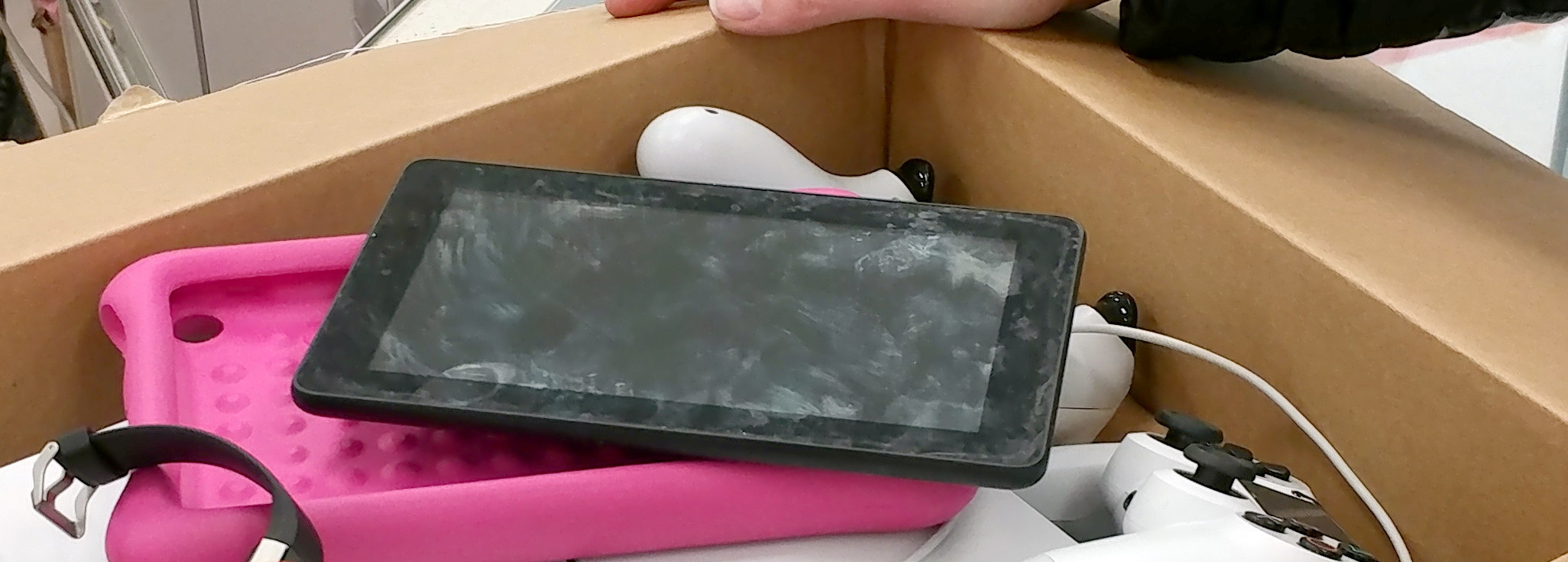 8 Surprising Places That'll Give You Money for Your Old Electronics