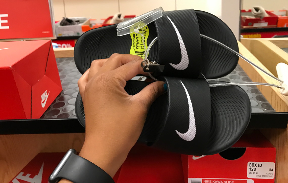 nike flip flops at kohl's