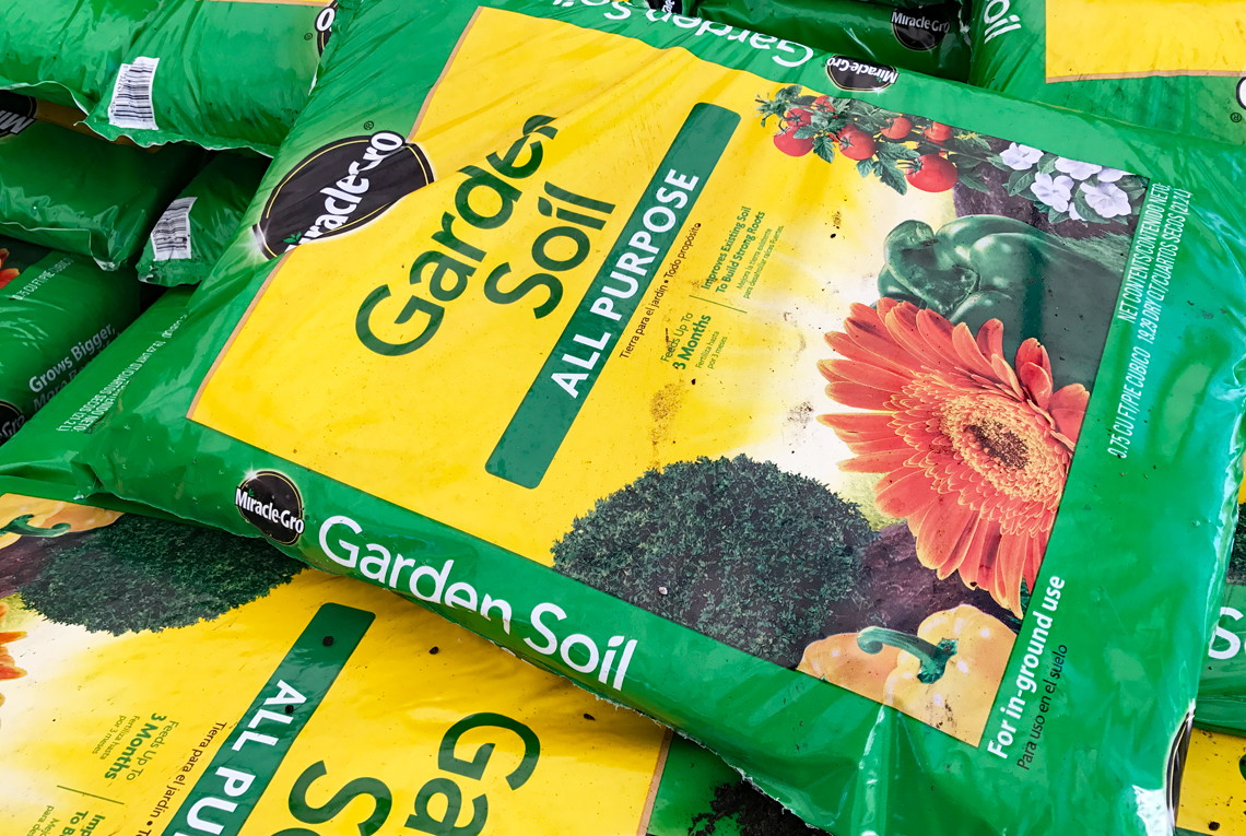 Miracle Gro Garden Soil Only 2 00 At The Home Depot Reg 4 47