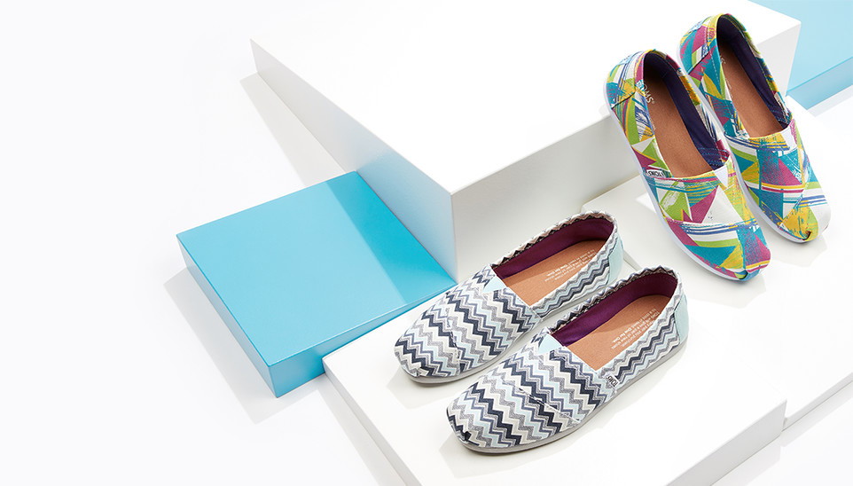Flash Sale Up To 68 Off Toms Shoes At Nordstrom Rack The