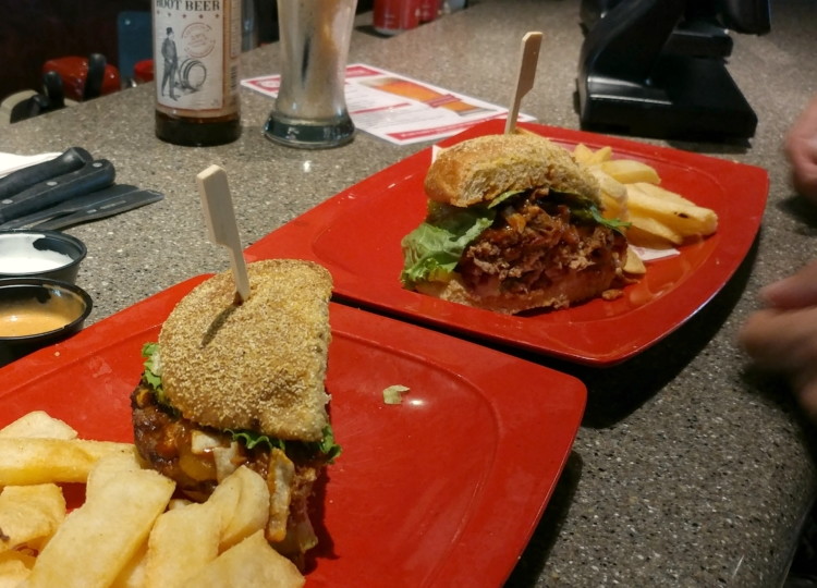 29 Red Robin Secrets Every Burger Lover Should Know The Krazy Coupon Lady