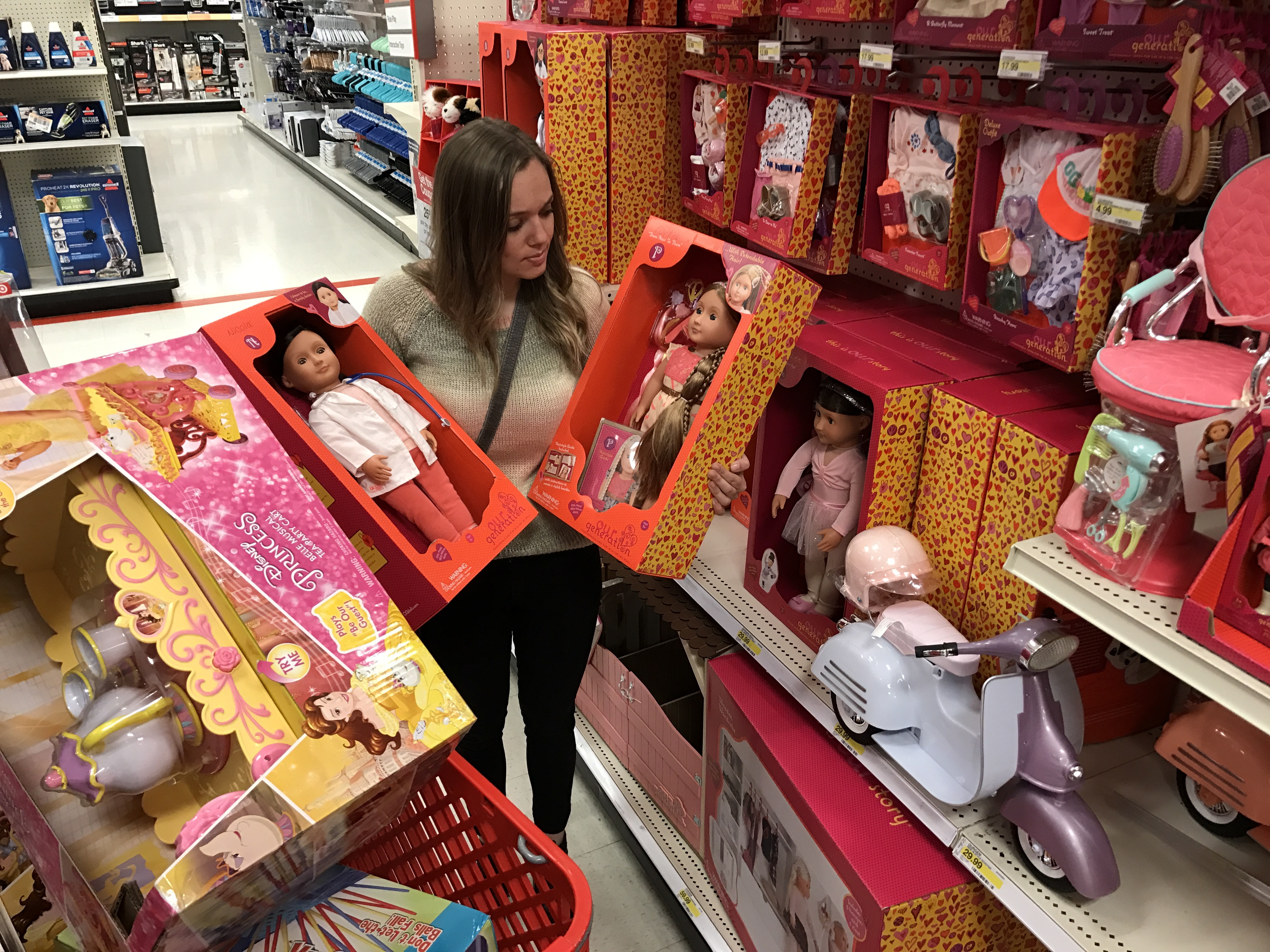 8 Tips for Getting the Best Deals on Your Kids' Favorite Toys