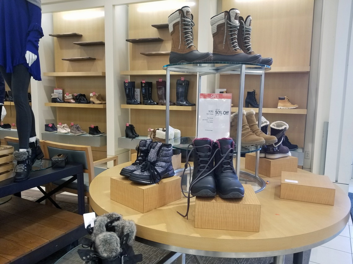 macys north face boots