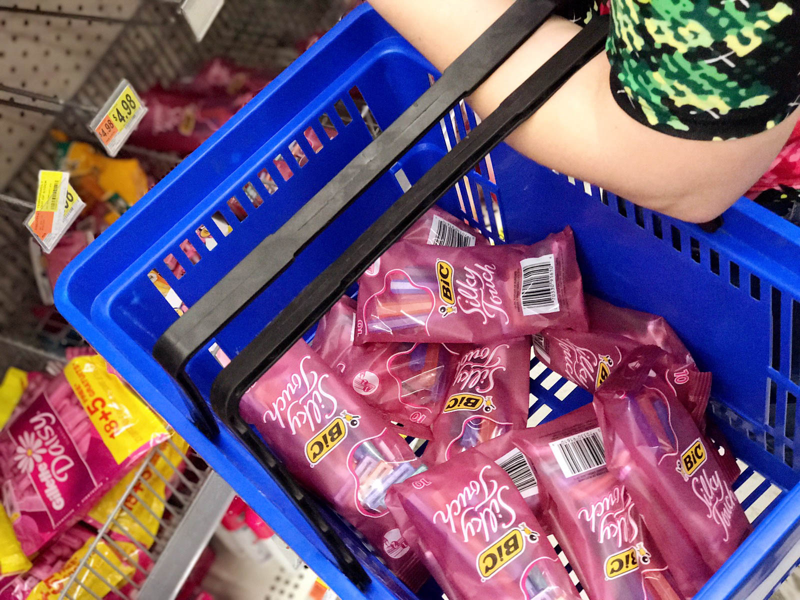 How to Never Pay Full Price for Razors Again