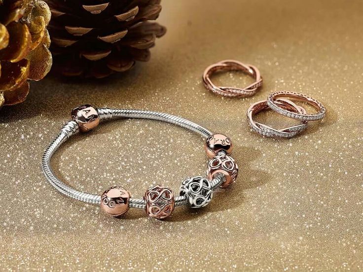or rose pandora or rose pandora