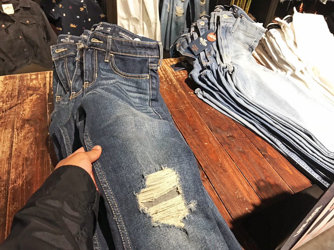 hollister mens jeans clearance