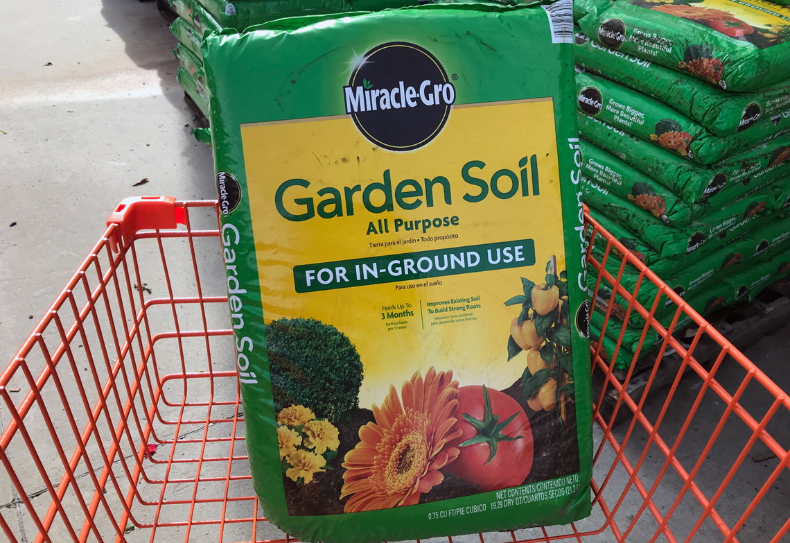 Miracle Gro Garden Soil 2 At Home Depot Lowe S The Krazy