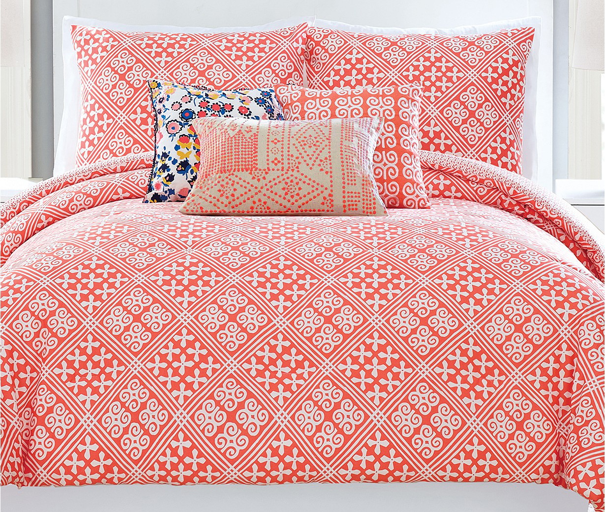 Up To 60 Off New Vera Bradley Bedding Collection At Macy S The