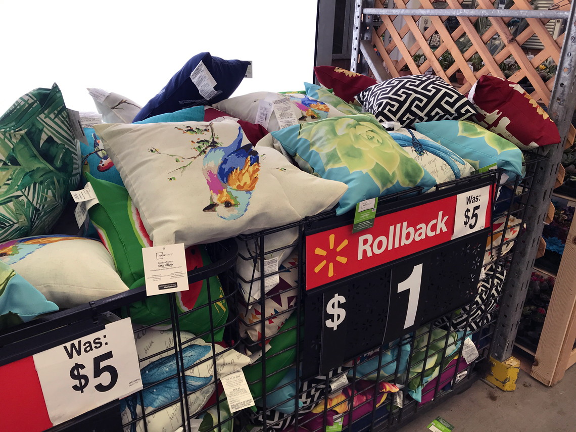 Walmart Clearance Outdoor Throw Pillows Only 1 00 Reg 5 00