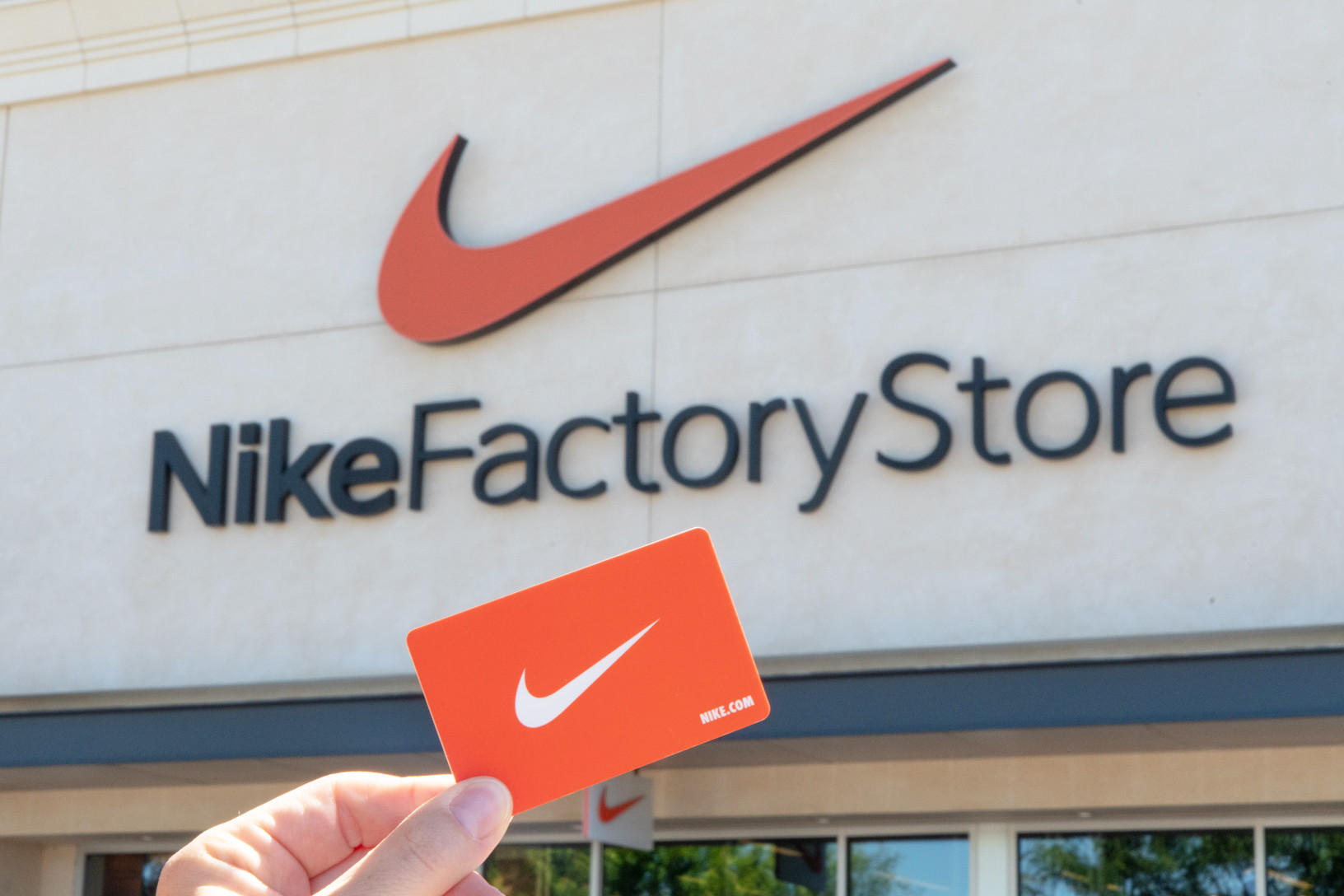 biggest nike factory store