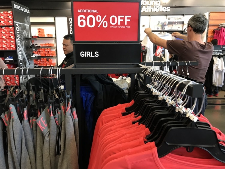 nike outlet deals