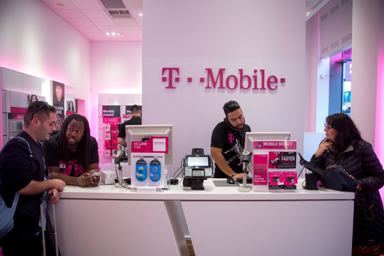 T mobile money checking account