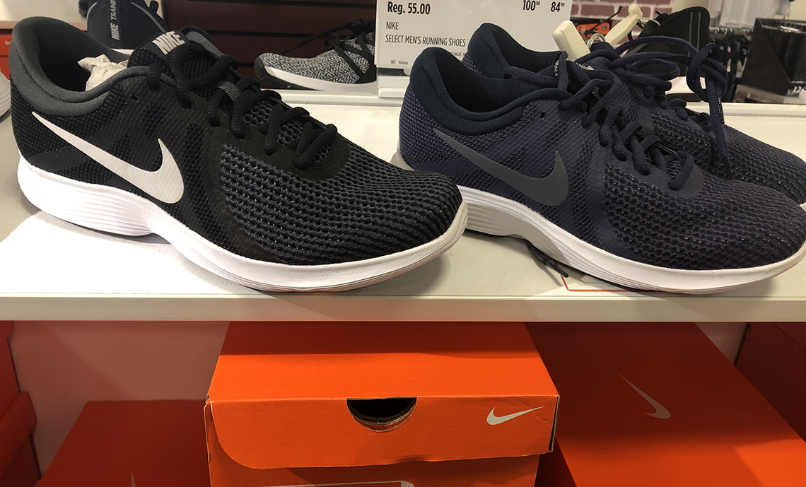 jcpenney black nike shoes