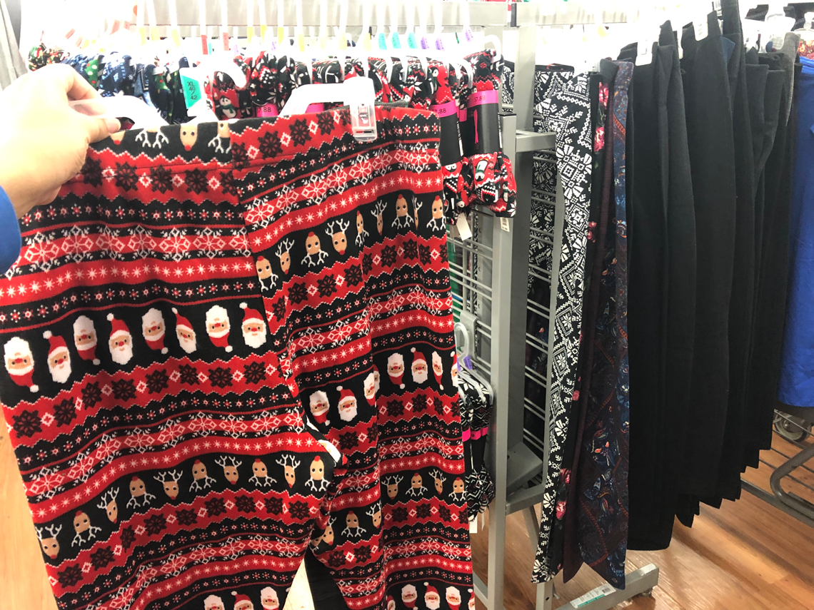 no boundaries christmas leggings