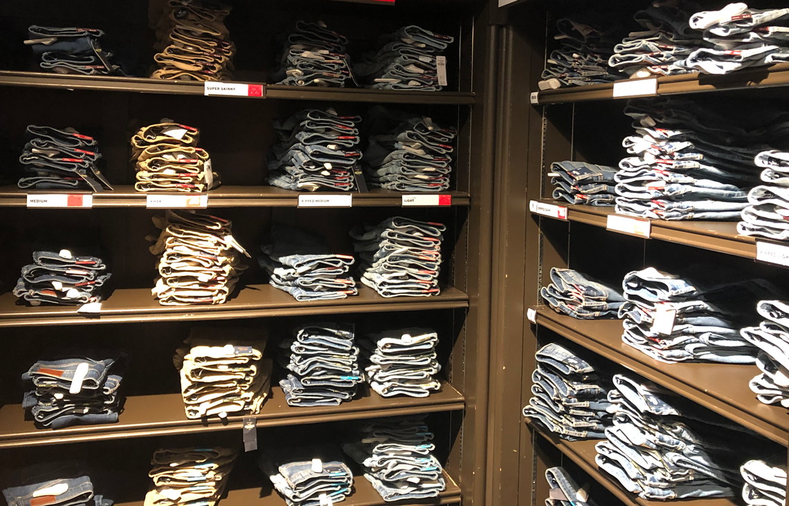 hollister clearance jeans mens