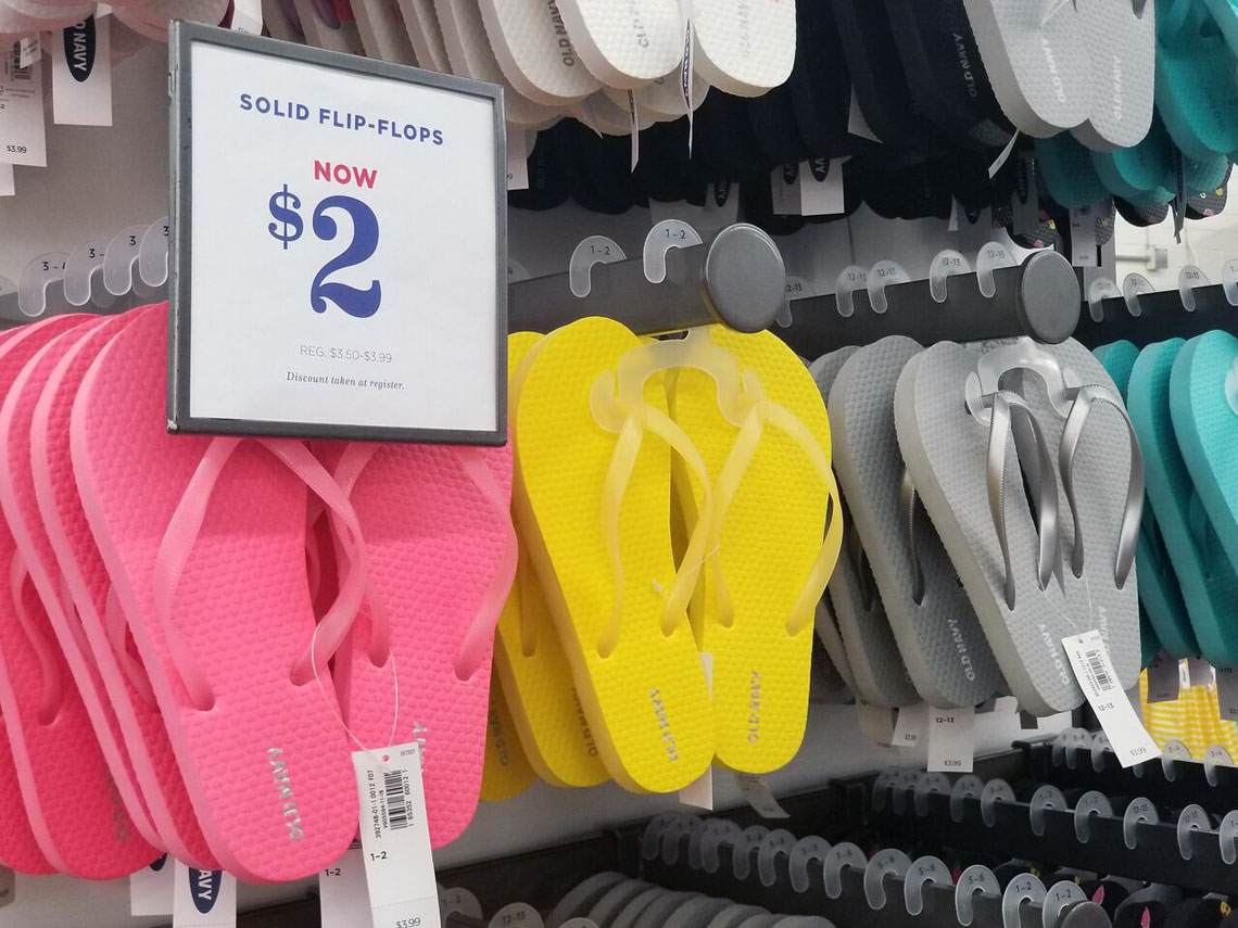 old navy $2 flip flops