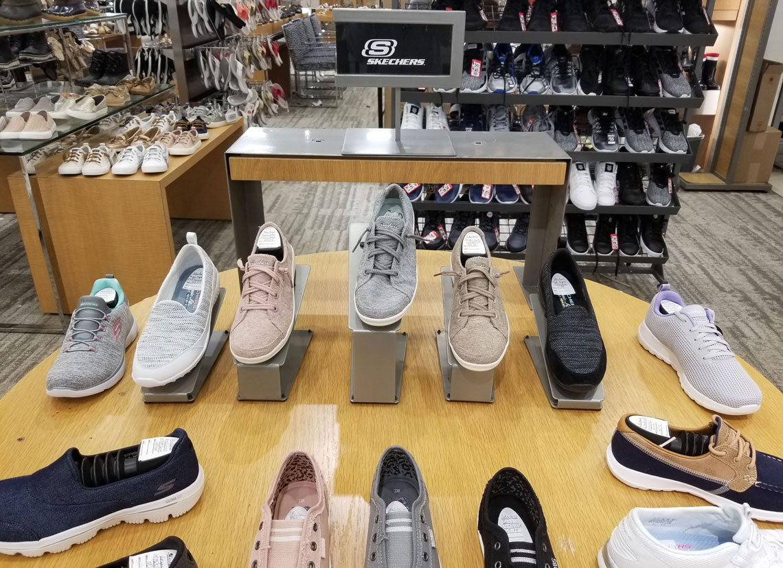 Skechers boots outlet at macys