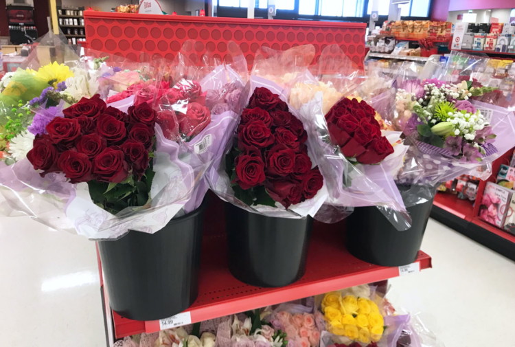 LastMinute Valentine's Day Flowers You Can Score on the Cheap The