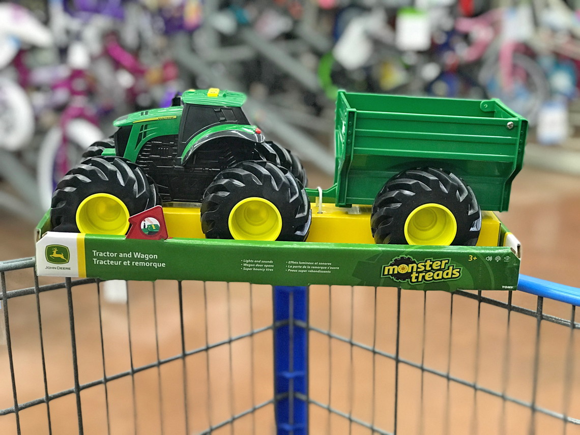 john deere monster treads tractor with wagon