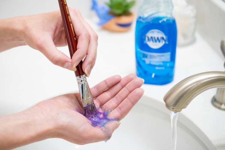 24 Dawn Dish Soap Uses That Will Make Your Life Easier The Krazy