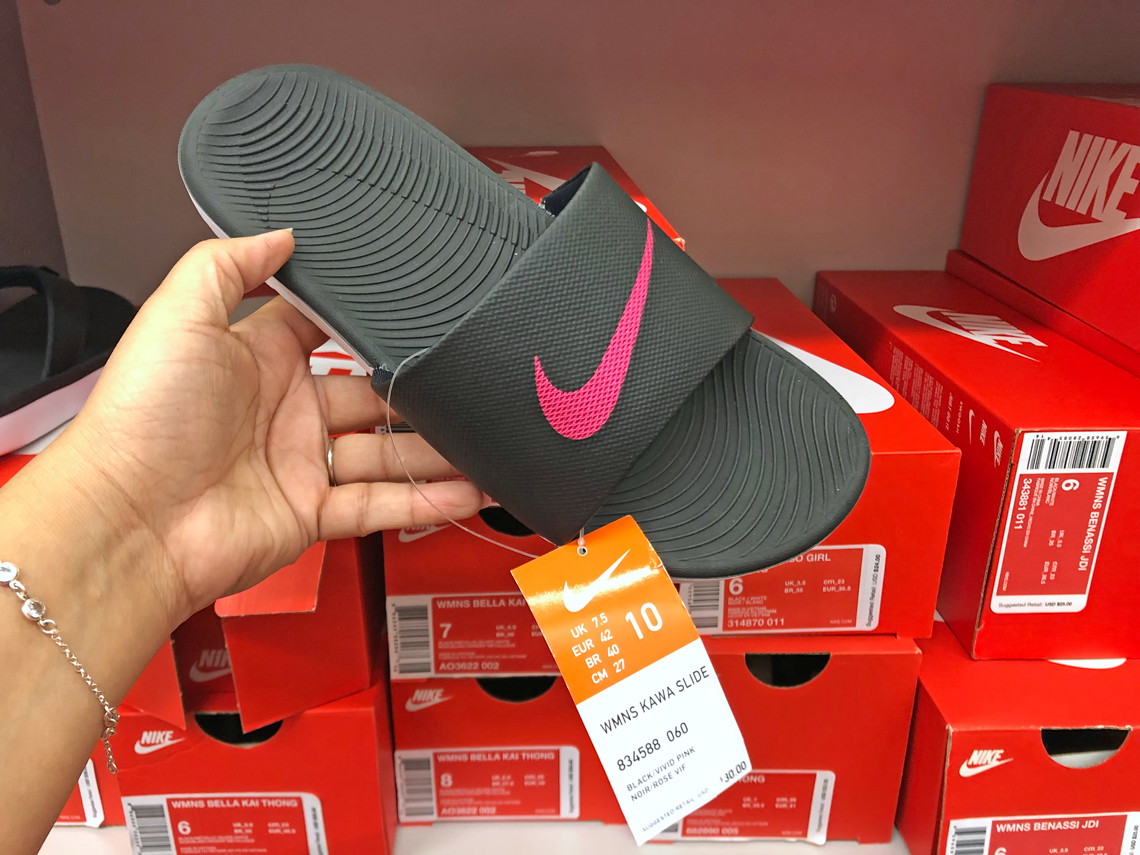 jcpenney nike slides womens