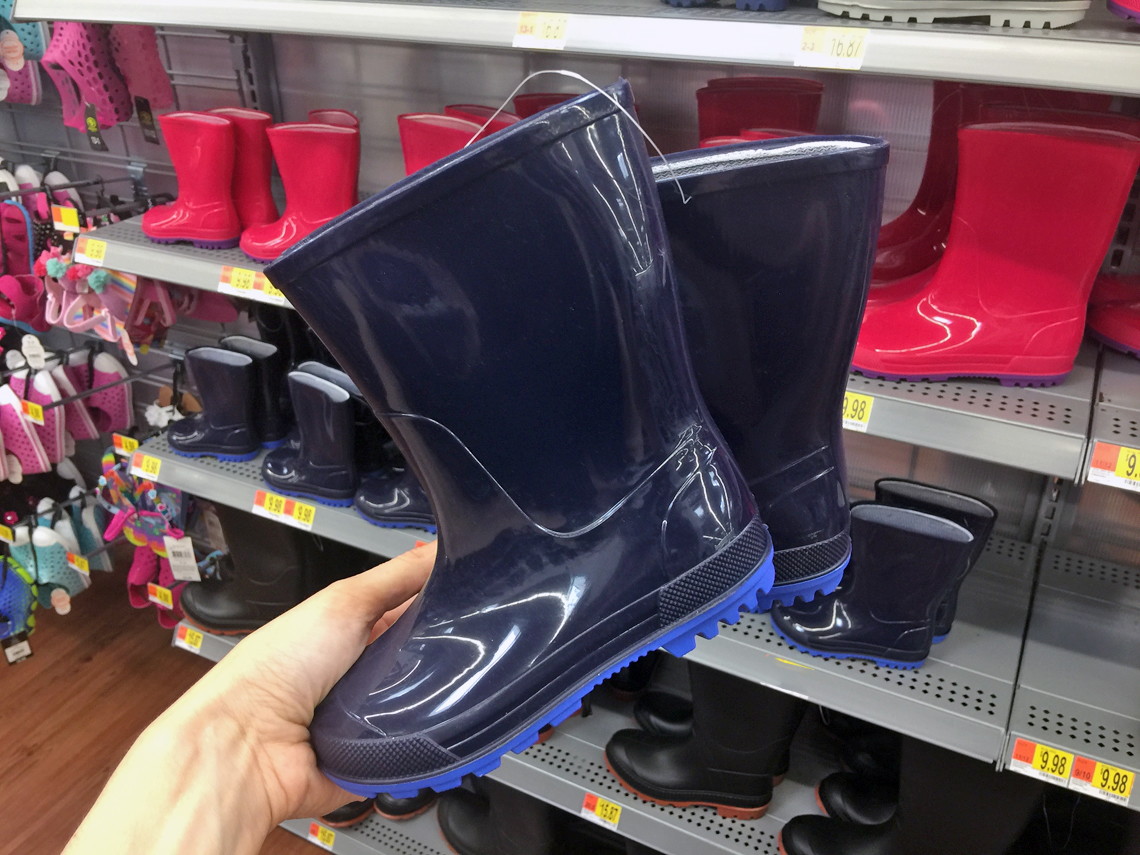 dollar general rain boots