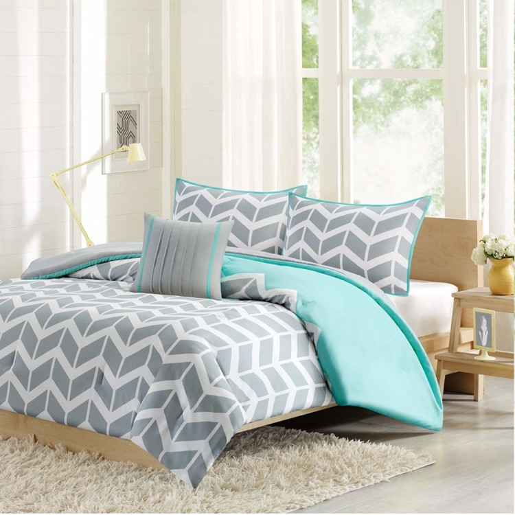 College Dorm Bedding Sets As Low As 32 On Amazon The Krazy