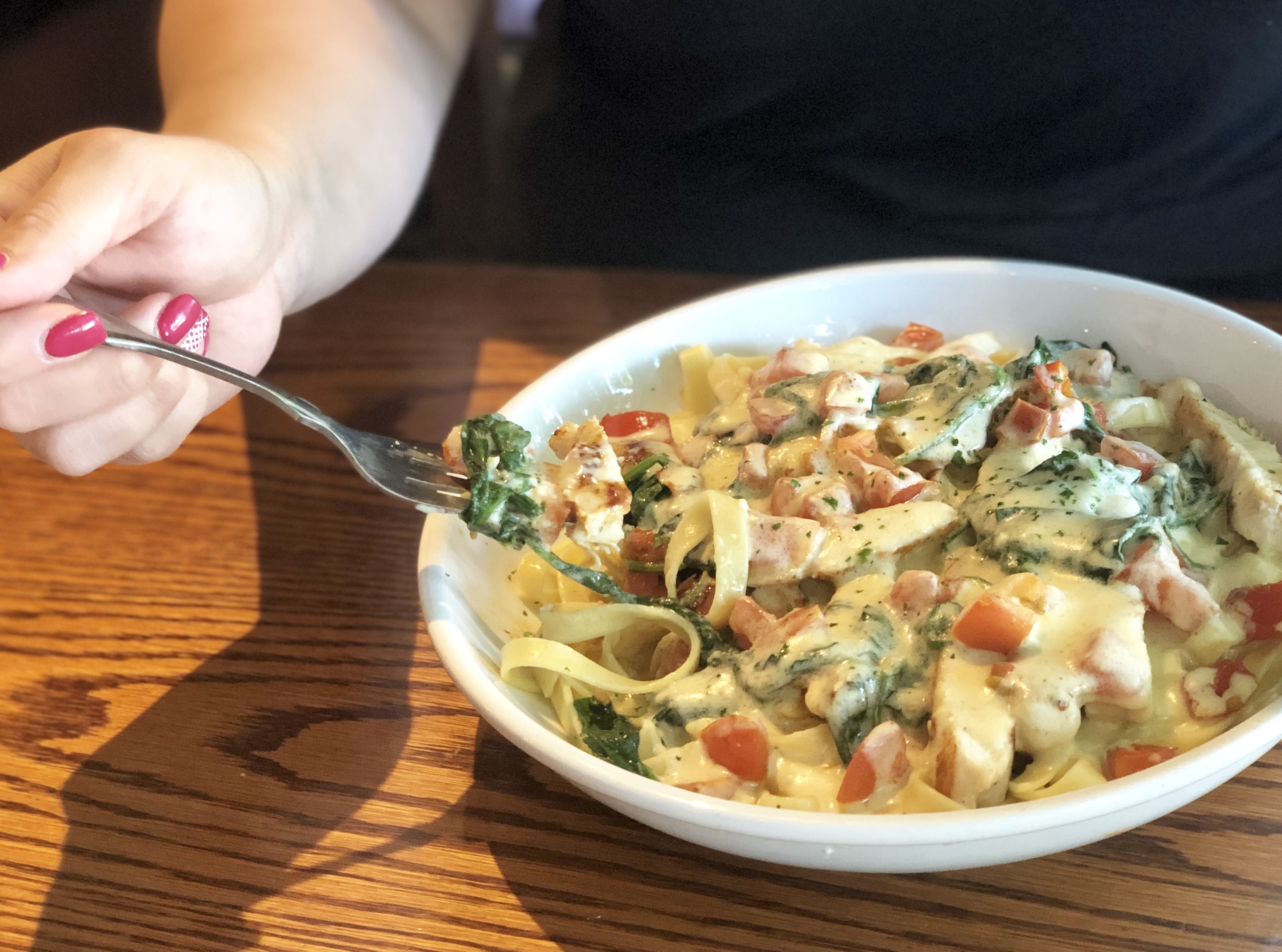 Top 3 Olive Garden Deals You Can Get Today The Krazy Coupon Lady