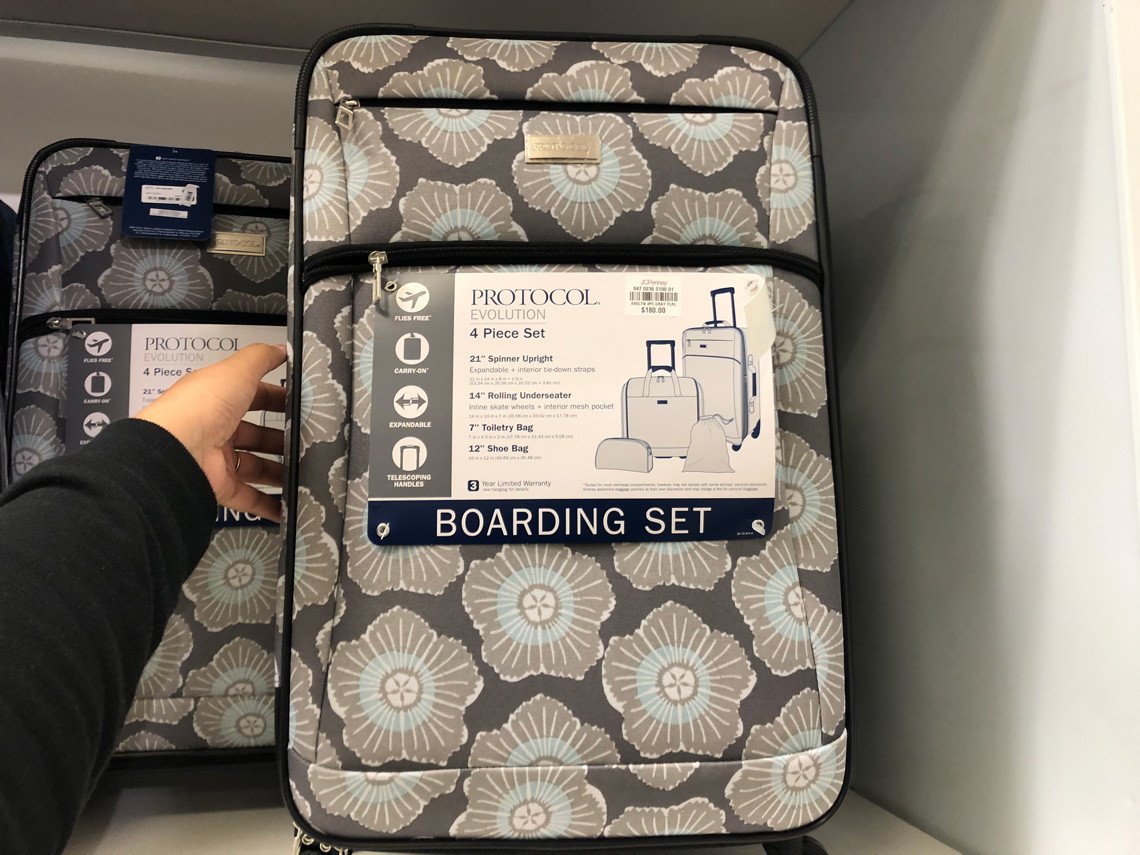 4 suitcase set