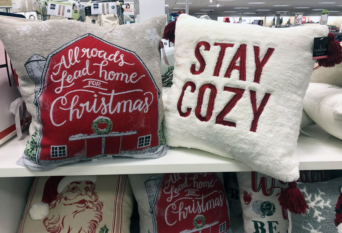 Stock Up On 8 Holiday Throw Pillows At Kohl S The Krazy Coupon