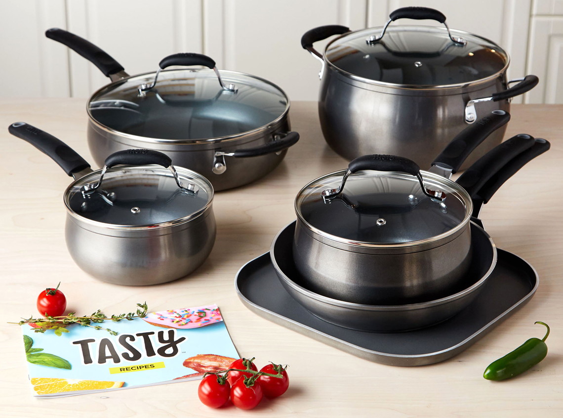 Tasty Non Stick 11 Piece Cookware Set 49 At Walmart Reg 99