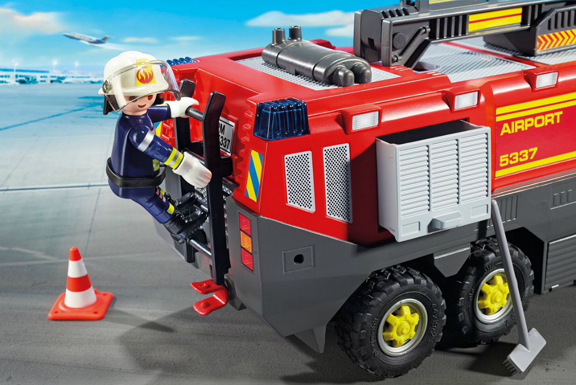 playmobil airport fire engine