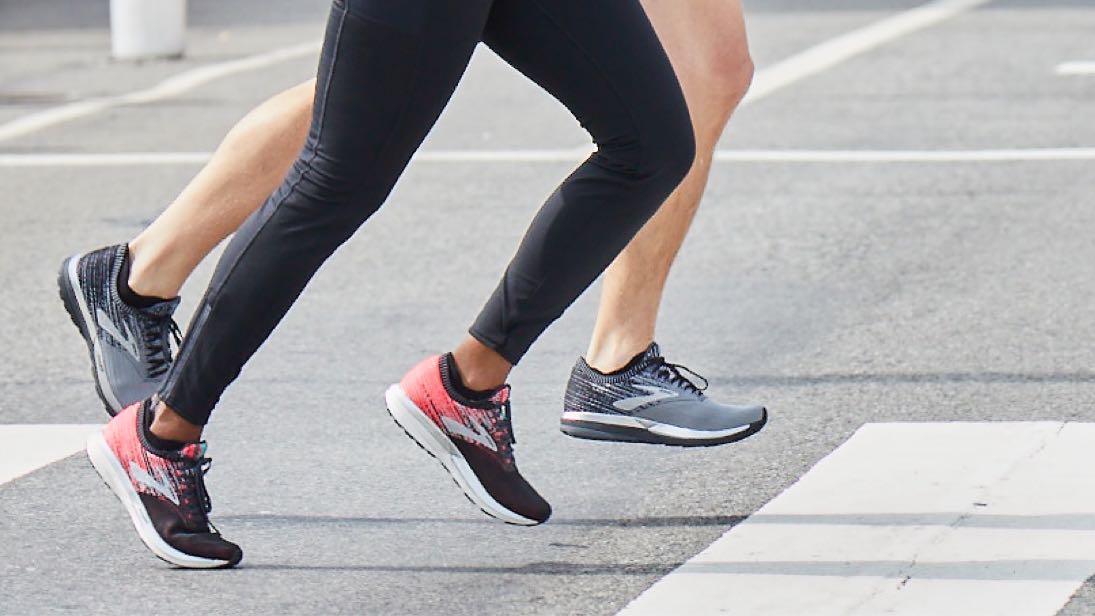 brooks pure connect womens shoes