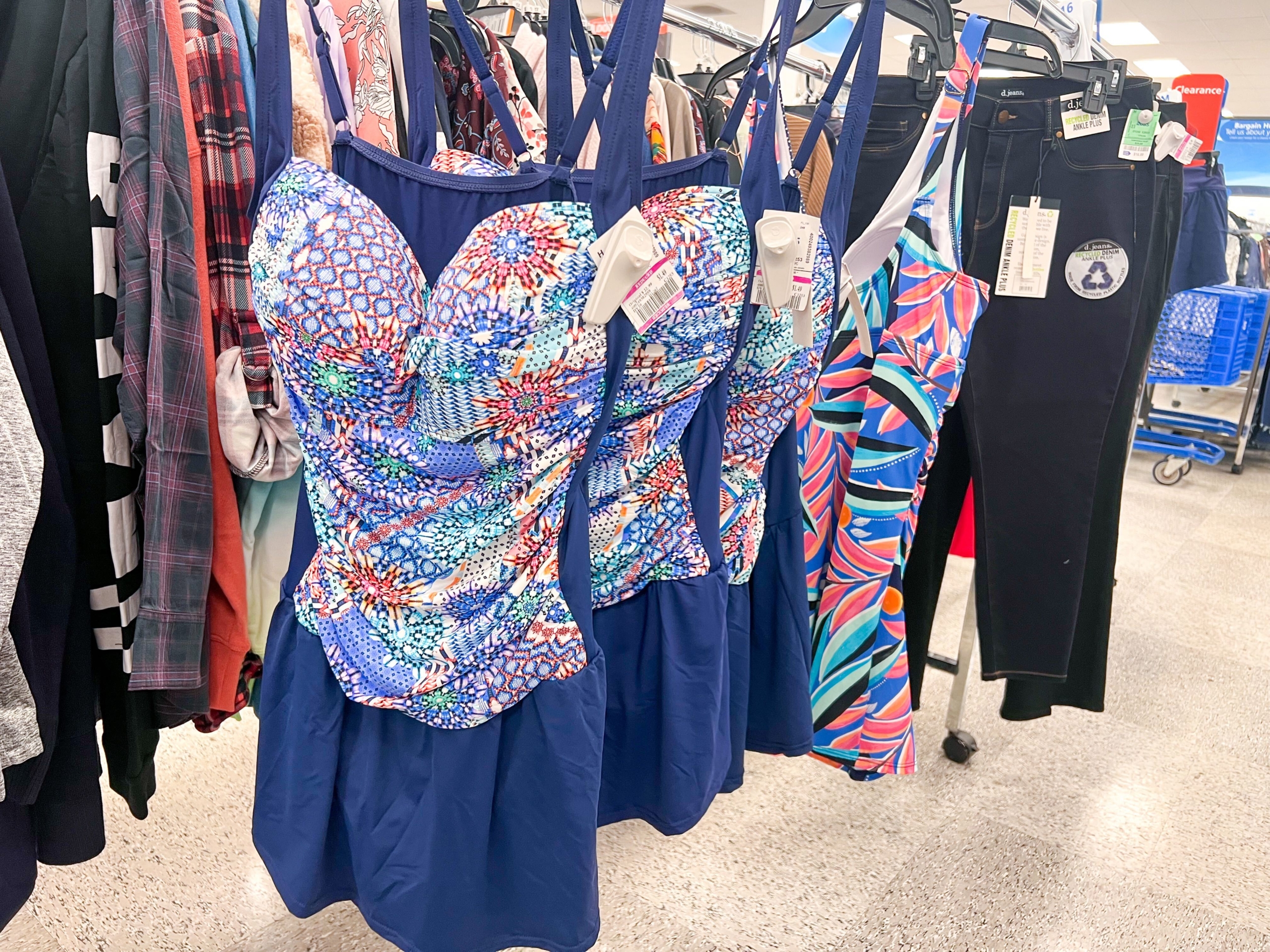 9 Fast Facts About Ross Dress For Less & Why Prices Are So Cheap