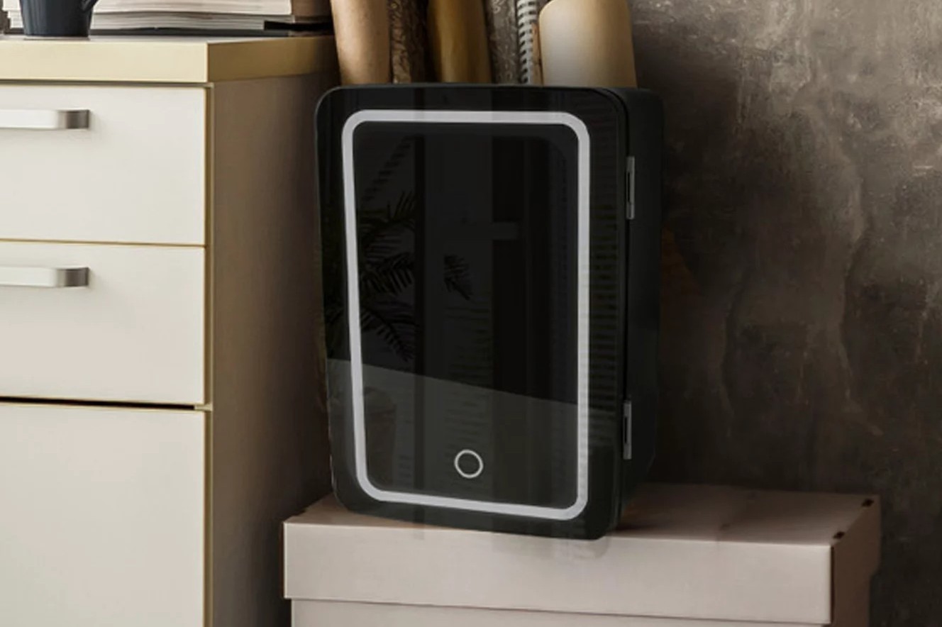 6 can mini fridge walmart black friday